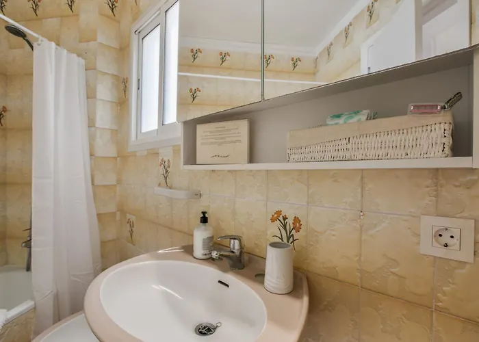 Vv Tamara Sunset 타코론테